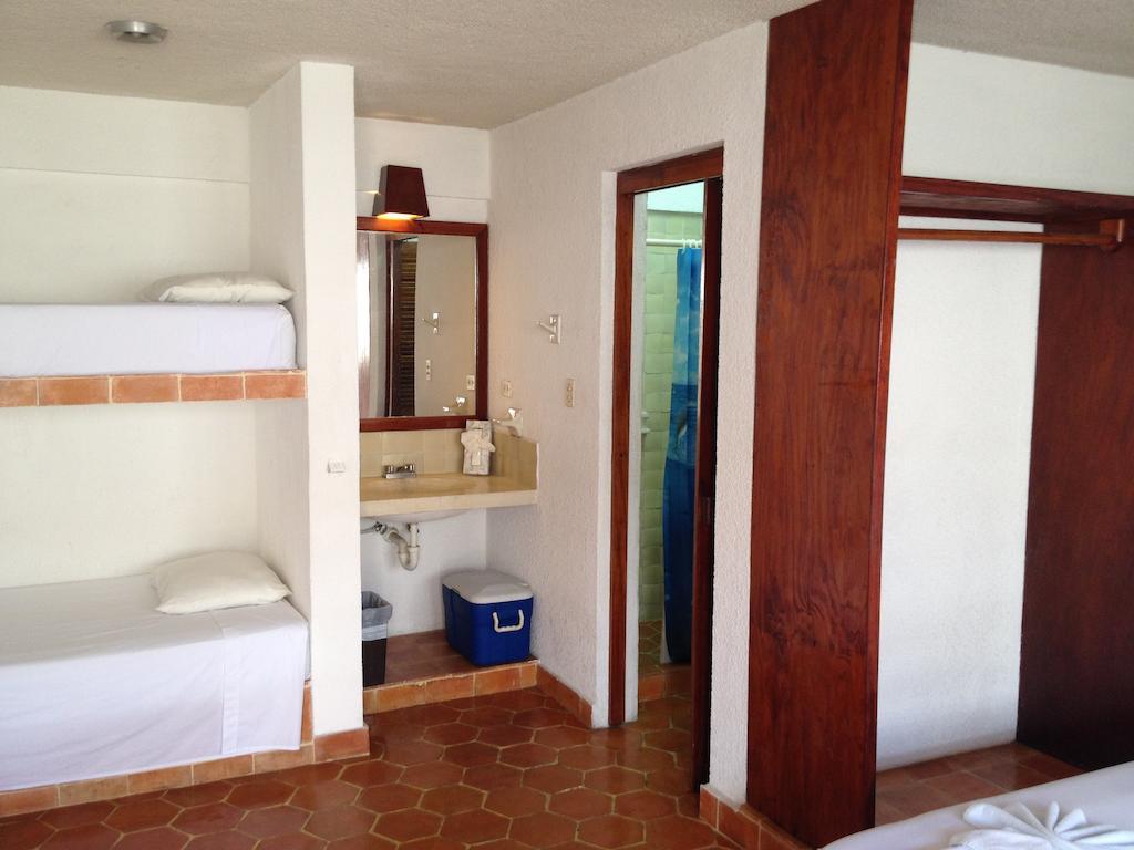 Safari Inn Cozumel Room photo