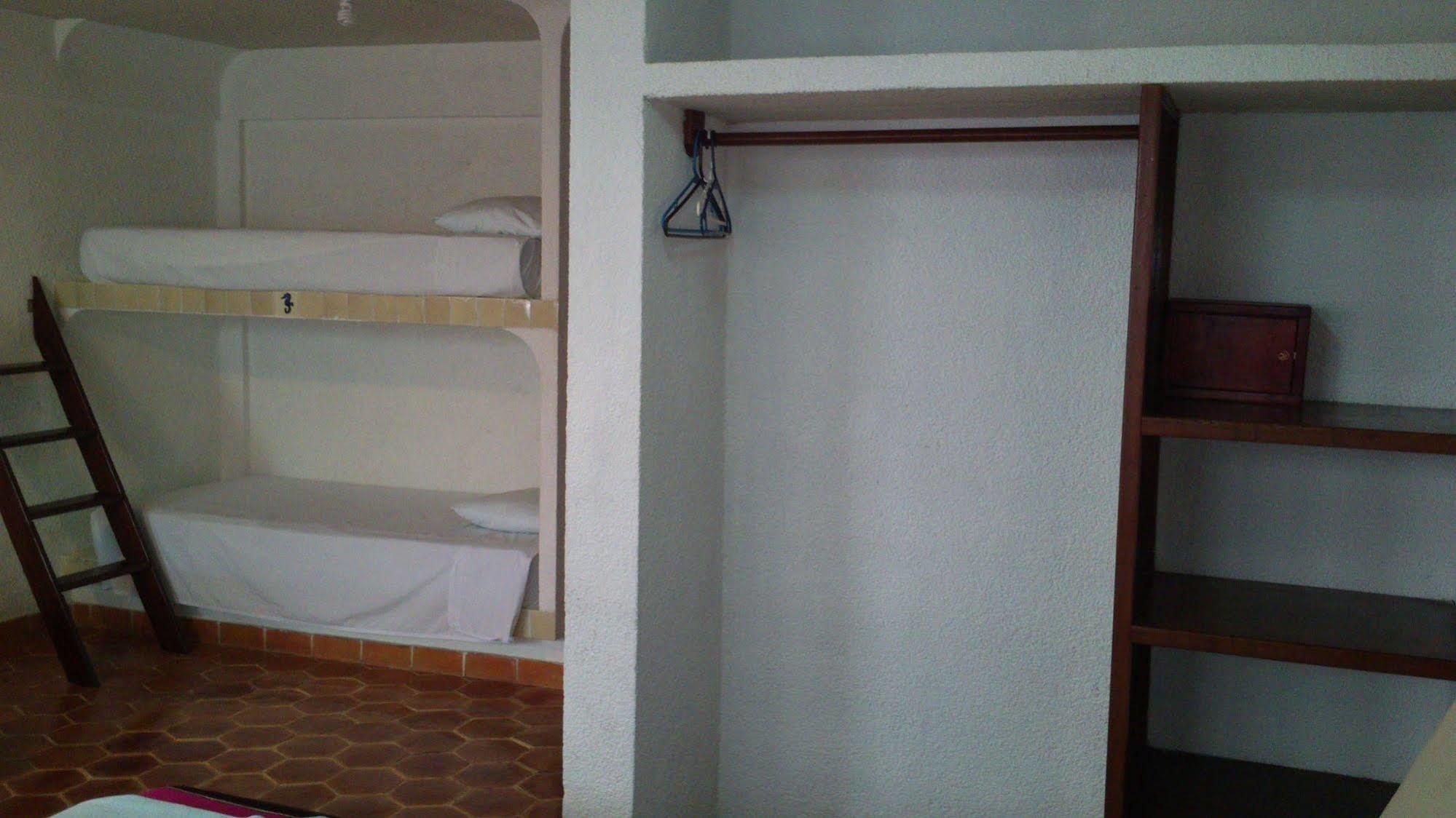 Safari Inn Cozumel Exterior photo