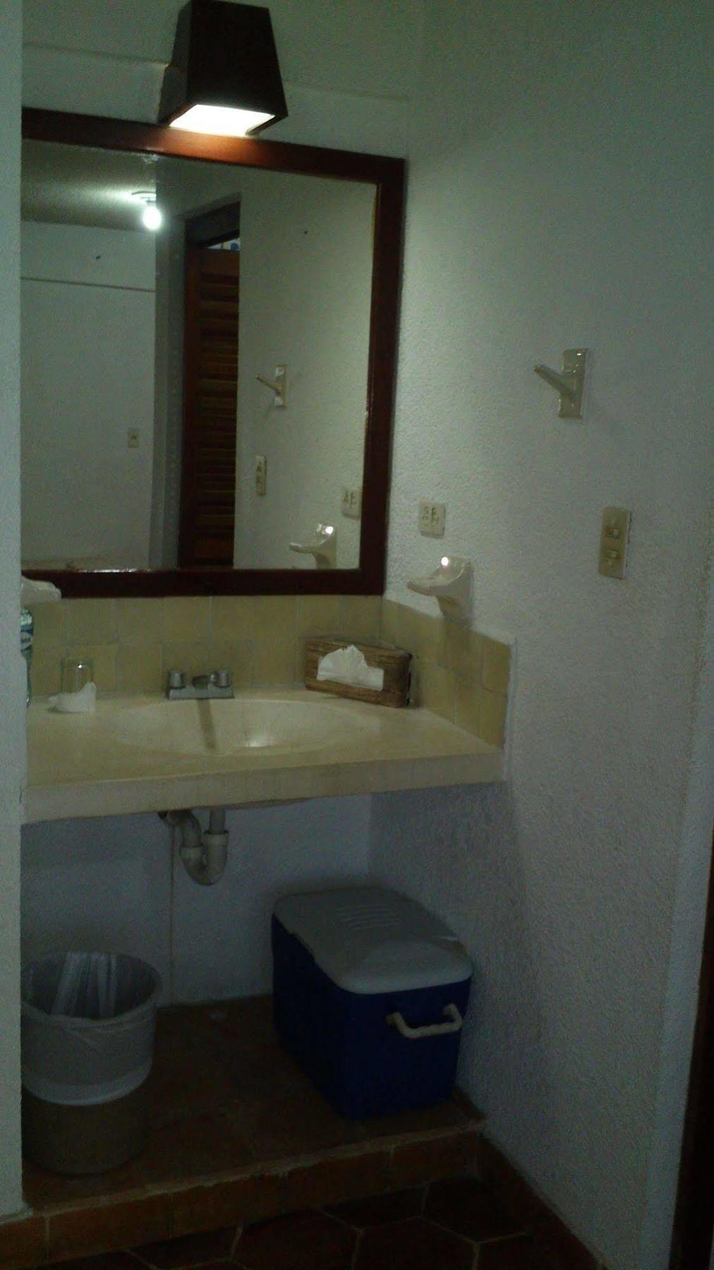 Safari Inn Cozumel Exterior photo
